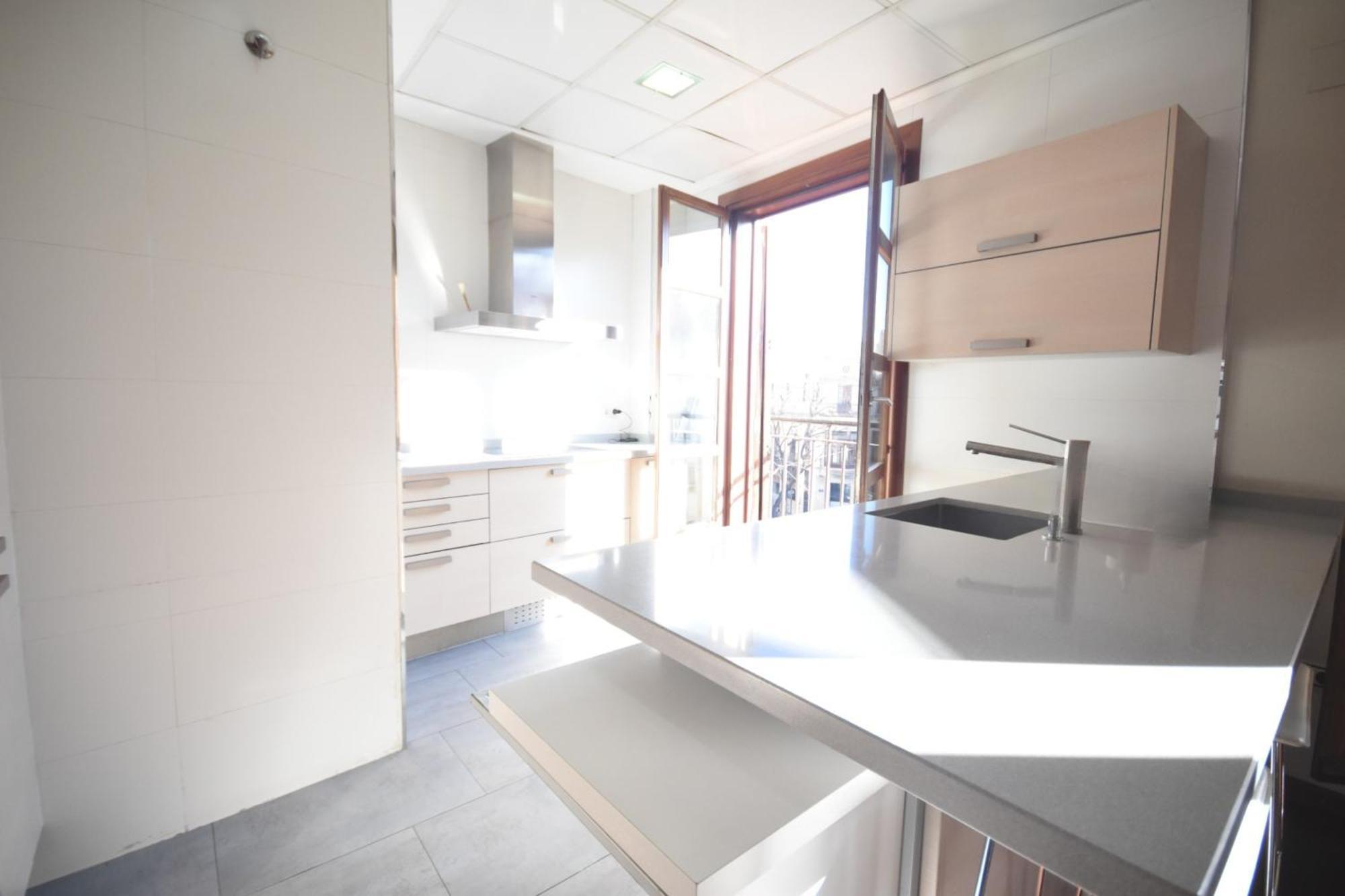 Apartament Precioso En La Plaza Del Tossal